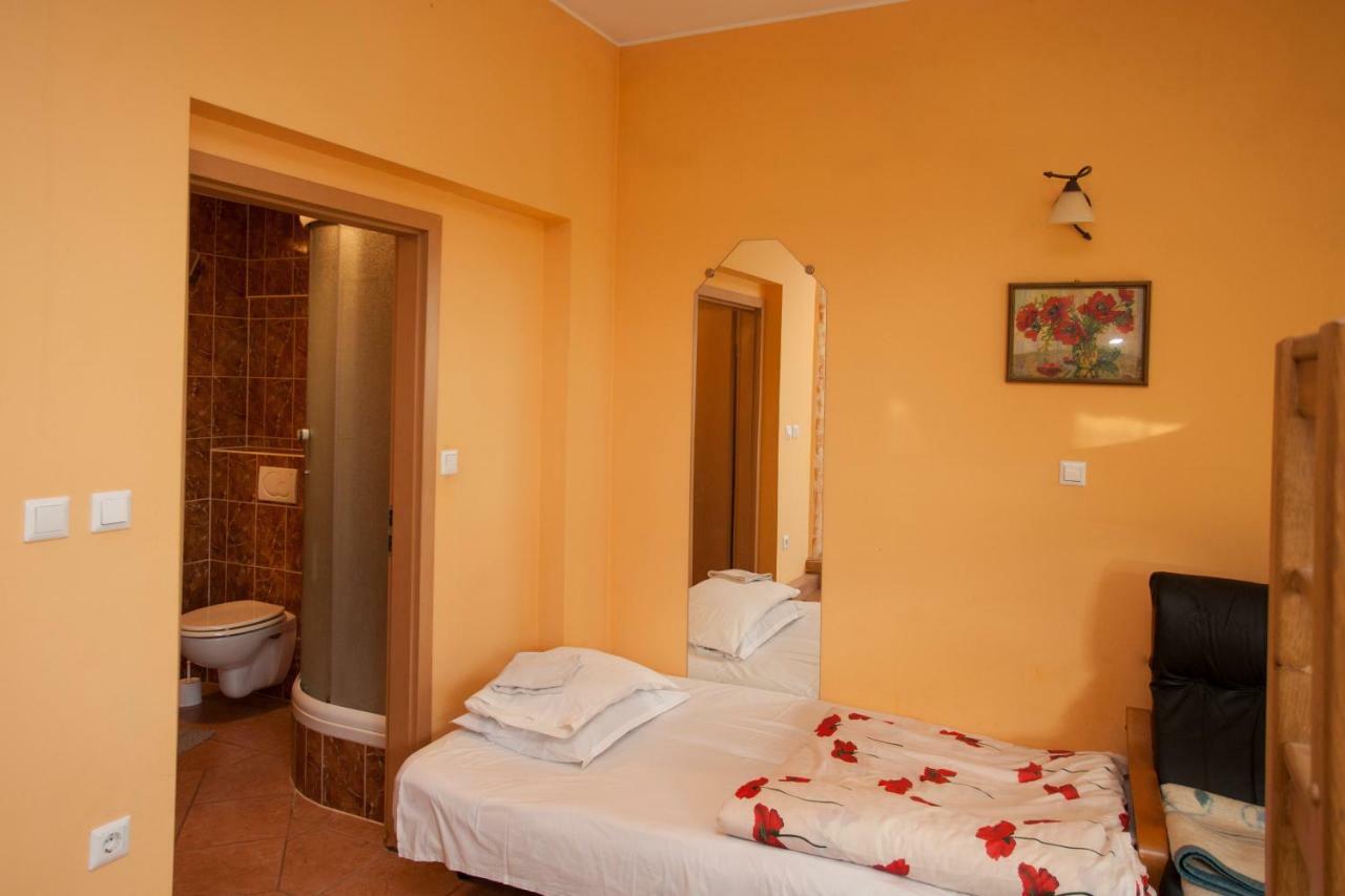 Guest House Celan Spodnja Hajdina ภายนอก รูปภาพ